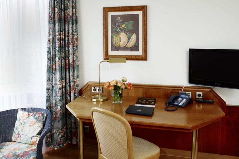 Bedroom 4, Rheinhotel LARUS, Mayen-Koblenz