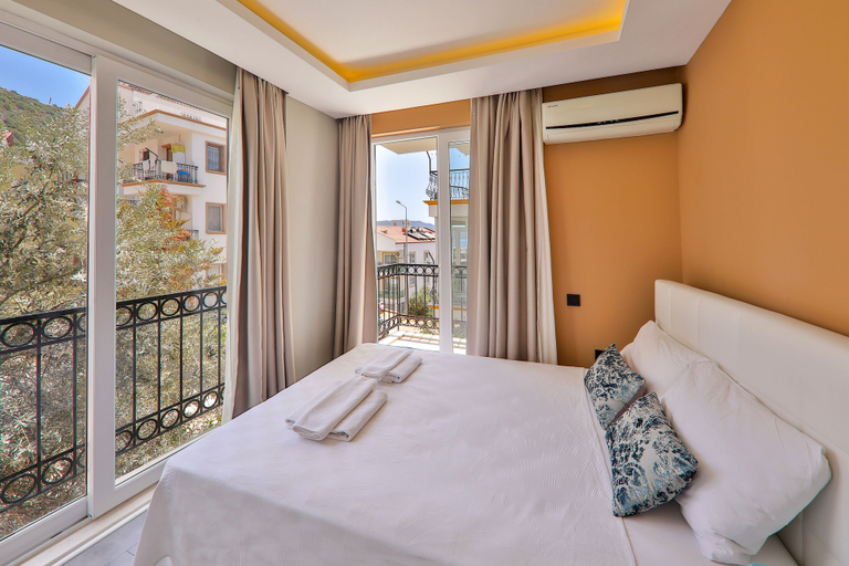Bedroom 2, Duygu Apart, Kaş