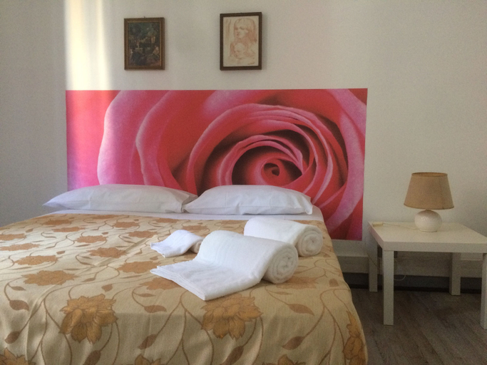Bedroom 5, Guest House Roma, Genova