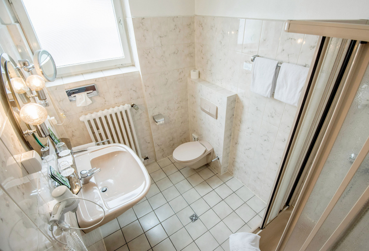 Bathroom 5, Harz Hotel & Spa Seela, Goslar