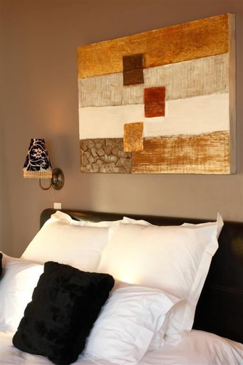 Bedroom 2, Dolphin Dunes Guest House, Eden