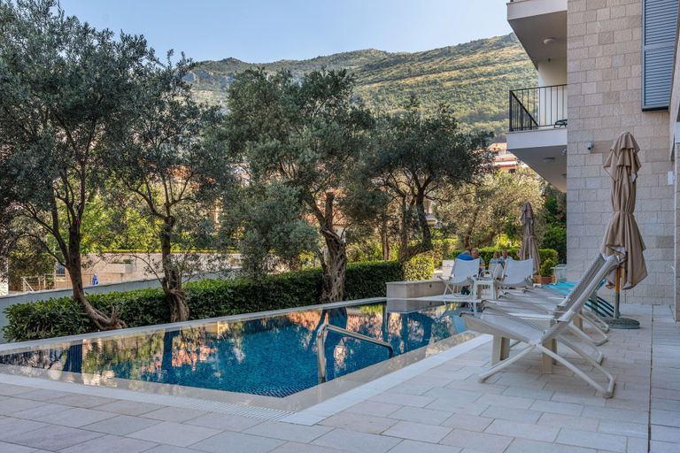 Sport & Beauty 2, Hotel Eleven
