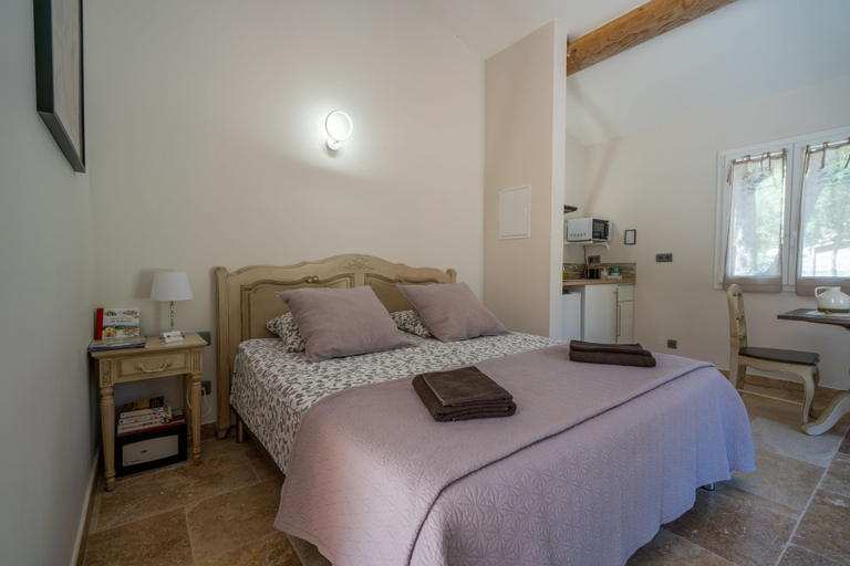 Bedroom 3, Mas La Cheneraie, Vaucluse