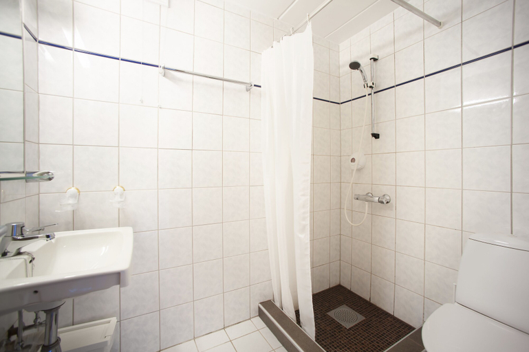 Bathroom 4, Strand Fjordhotel, Ulvik