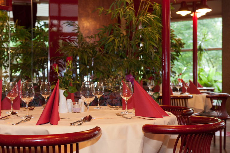 Food & Drinks 5, Arvena Park Das Hotel am Franken-Center, Nürnberg
