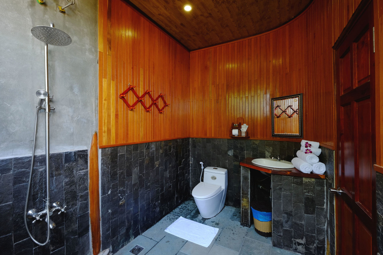 Bathroom 3, Cottage Village, Phú Quốc