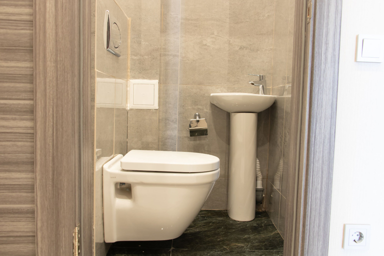 Bathroom 2, Apartaments on Volkova, Vysokogorskiy rayon