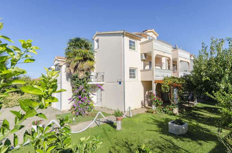 Exterior & Views 2, Apartments Sweet Garden, Vodice