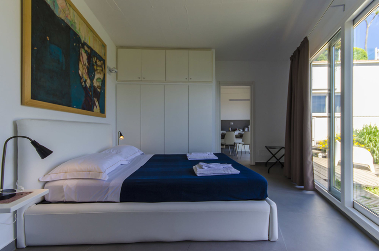 Bedroom 3, Villa Zagara Garden, Messina