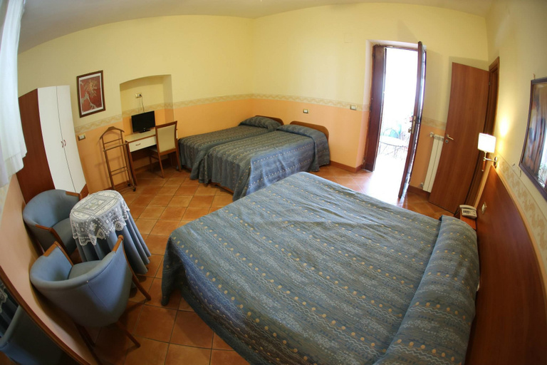 Bedroom 3, Hotel Nettuno, Napoli