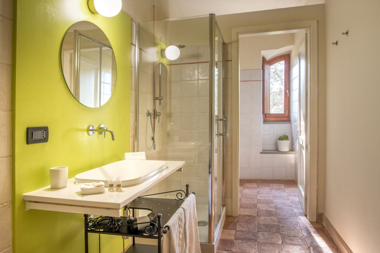Bathroom 5, Torrenova di Assisi Country House, Perugia