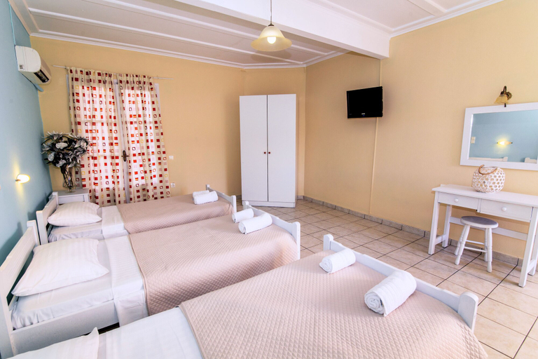 Bedroom 5, Apple Hotel, Ionian Islands