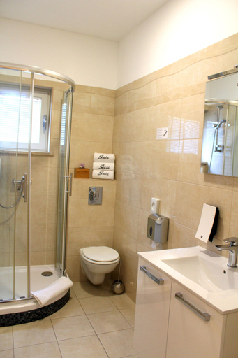 Bathroom 5, SCALA Bed & Breakfast, Vodice