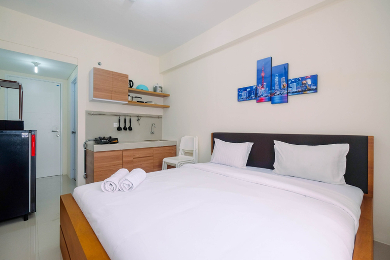 Bedroom 2, Homey Studio Apartment @ Bogorienze Resort By Travelio, Bogor