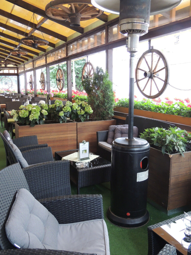Food & Drinks 5, Hotel Club, Kežmarok
