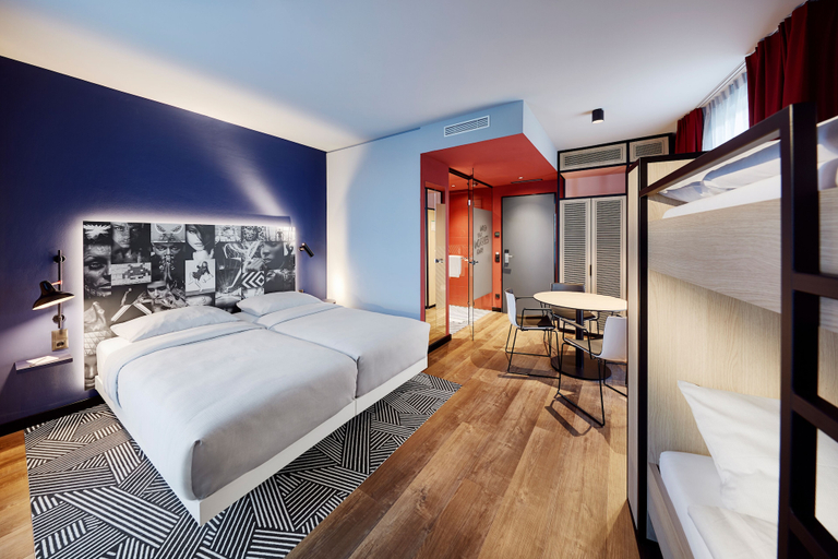Bedroom 4, LEGERE EXPRESS Leipzig, Leipzig