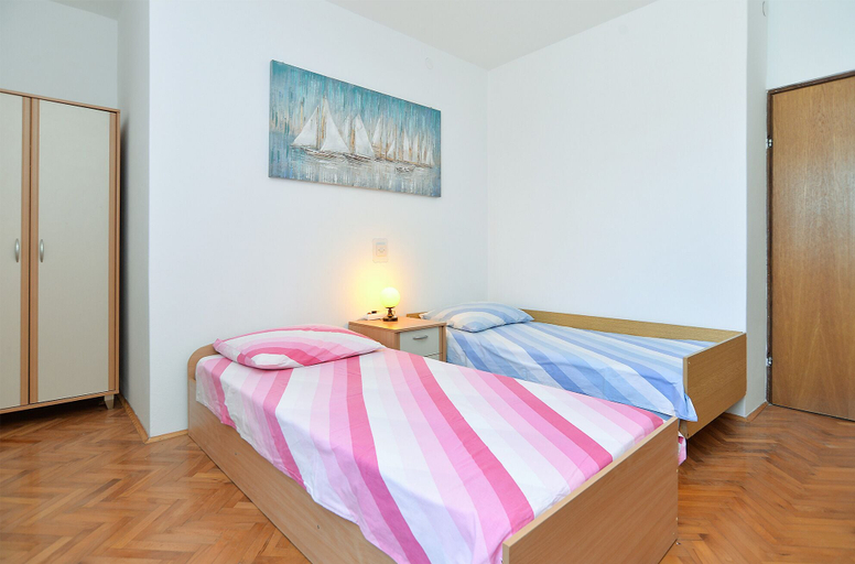 Bedroom 2, Apartment 531, Pula