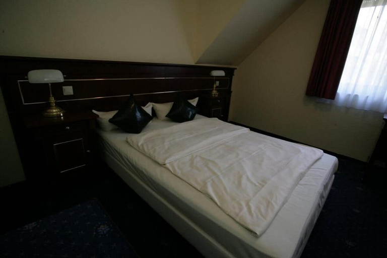 Bedroom 5, Stargaze Home Hotel, Mettmann