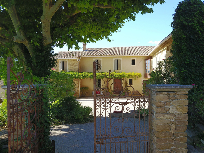 Exterior & Views 2, B&B Le Clos Saint Saourde, Vaucluse