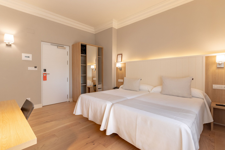Bedroom 3, Hotel Artaza, Vizcaya