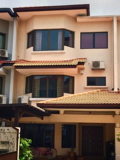 Exterior & Views, Grayhaus Guest House, Petaling Jaya