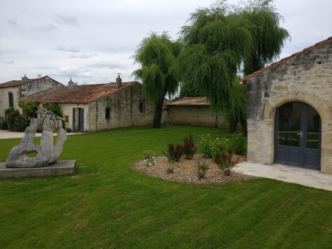 Exterior & Views 2, Montboulard, Charente
