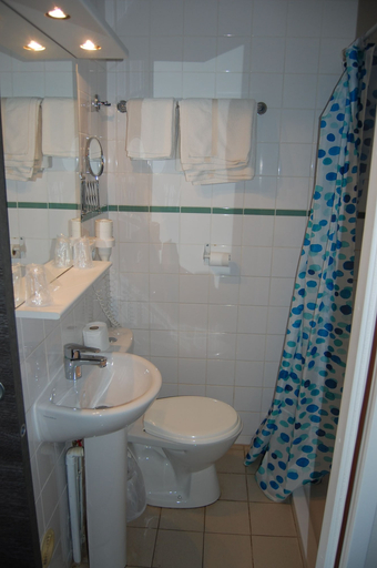 Bathroom 4, Logis Hotel Le Relais Saint Michel, Haute-Marne