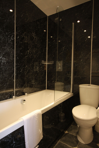 Bathroom 3, Marston Lodge Hotel, Somerset