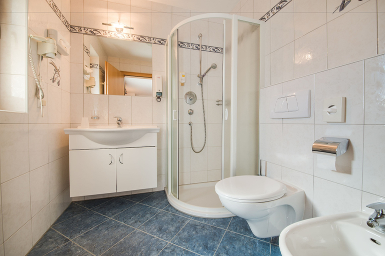 Bathroom 4, Sporthotel St. Michael, Bolzano