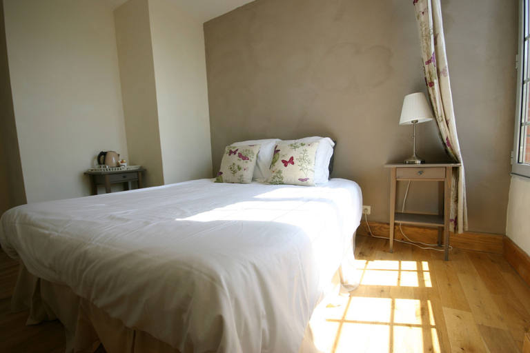 Bedroom 3, Château de Loubéjac, Tarn-et-Garonne