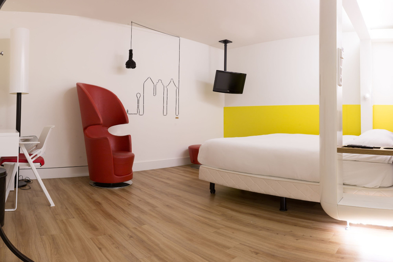 Bedroom 4, Qbic Hotel Amsterdam WTC, Amsterdam