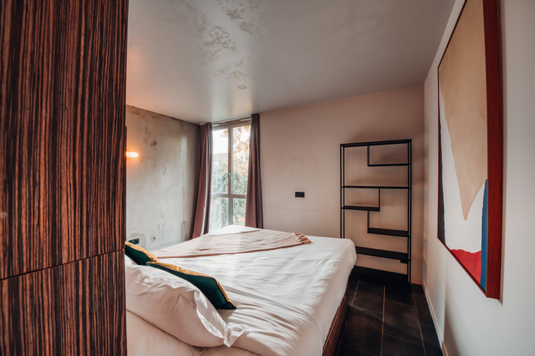 Bedroom 2, Cowool Cergy, Val-d'Oise