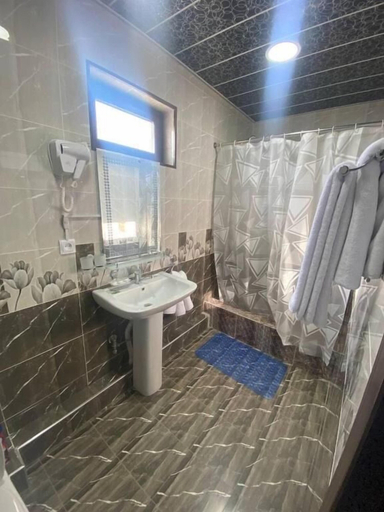 Bathroom 4, Vostok Hotel, Kogon
