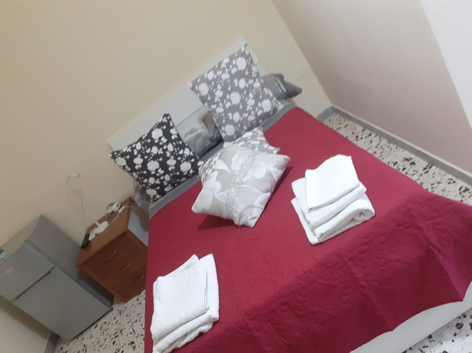 Bedroom 3, Casa Rosy, Napoli