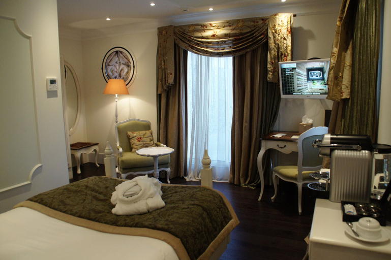 Bedroom 2, Hôtel Mercure Villeneuve sur Lot Moulin de Madame, Lot-et-Garonne