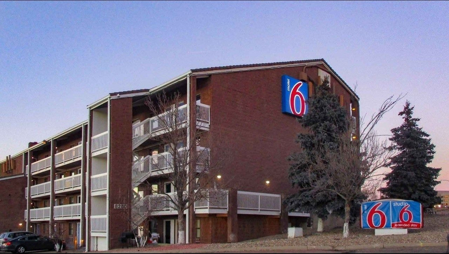 Exterior & Views 2, Studio 6 - Colorado Springs - Air Force Academy, El Paso