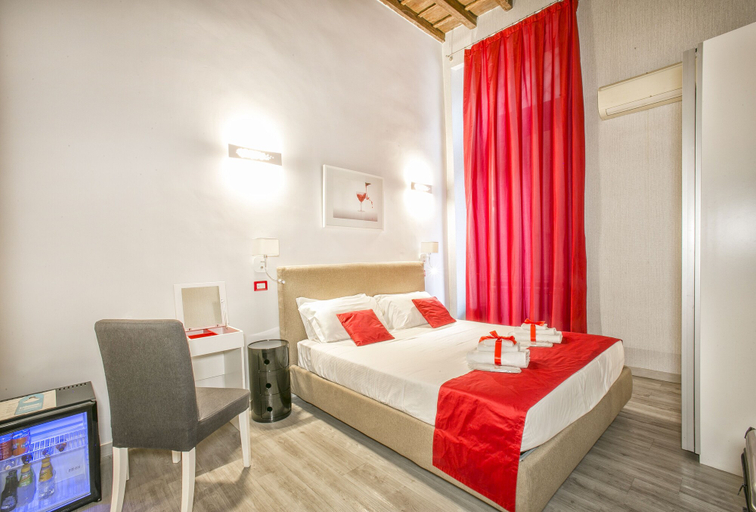 Bedroom 3, History Suite, Rome