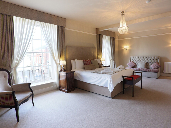 Bedroom 2, Black Boys Hotel, Norfolk