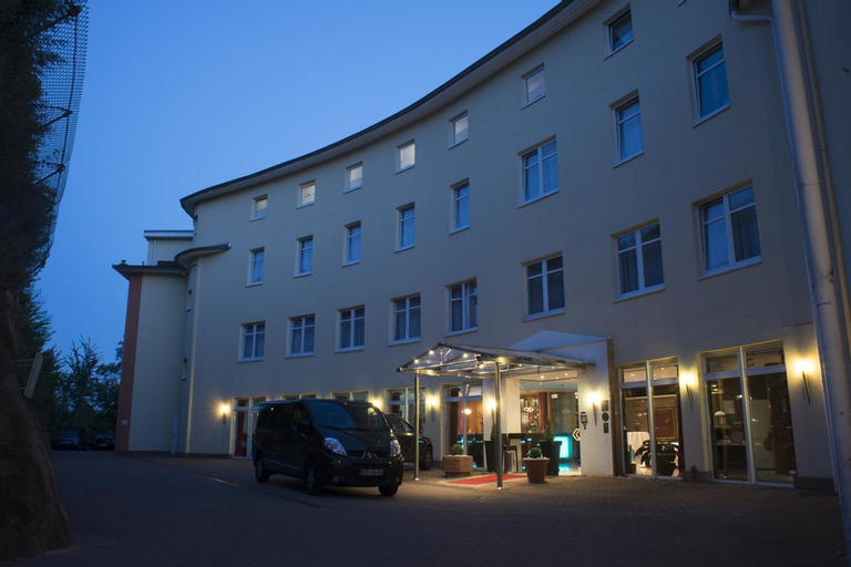 Exterior & Views 2, Schlossberg Hotel Homburg, Saarpfalz-Kreis