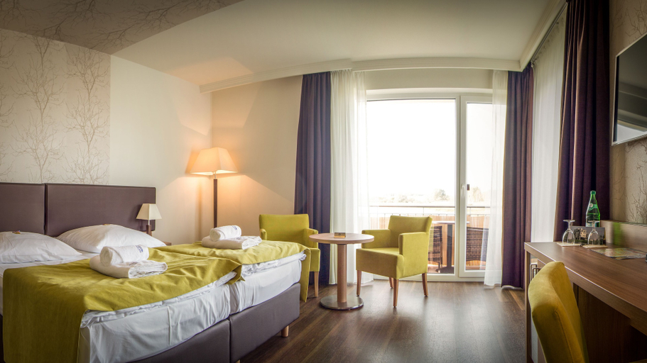 Bedroom 4, Hotel Warnow, Rostock