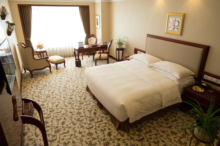 Bedroom 3, Enrichee Gloria Plaza Hotel Qingdao, Qingdao