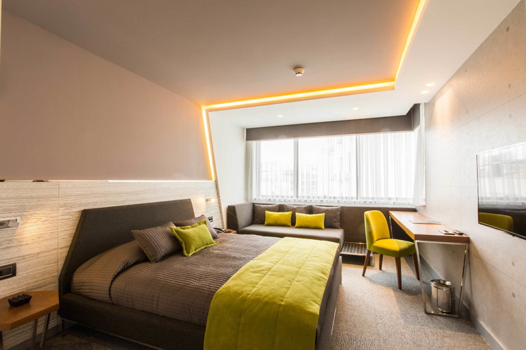 Bedroom 4, Zeniva Hotel, Konak