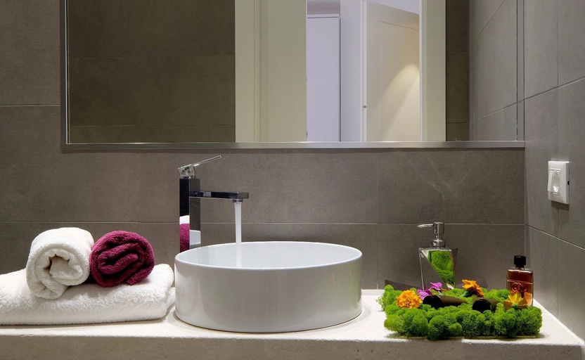 Bathroom 4, J&O' Luxury Suite, Cagliari