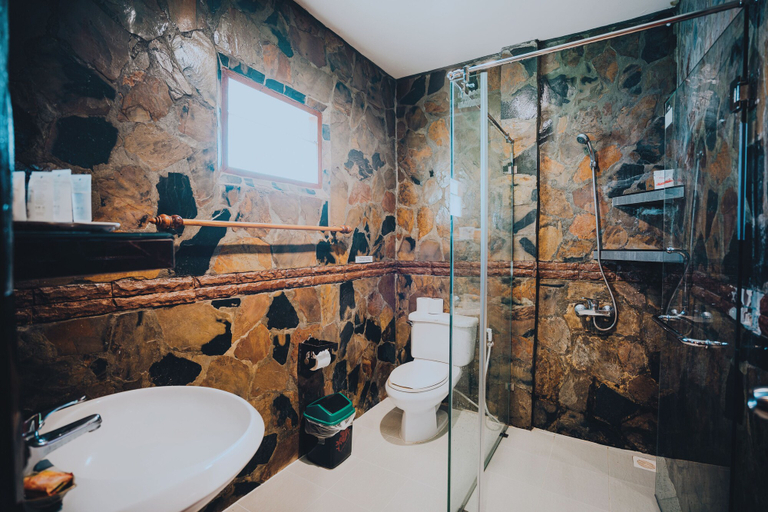 Bathroom 4, Havana Beach Resort, Ko Phangan