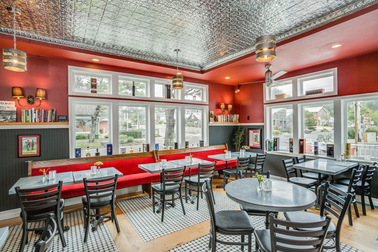 Food & Drinks 5, Cannon Beach Hotel Collection, Clatsop