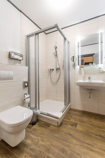 Bathroom 4, Waldschlösschen Wangen, Burgenlandkreis