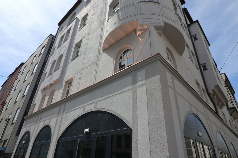 Exterior & Views 2, Maison Schiller, München