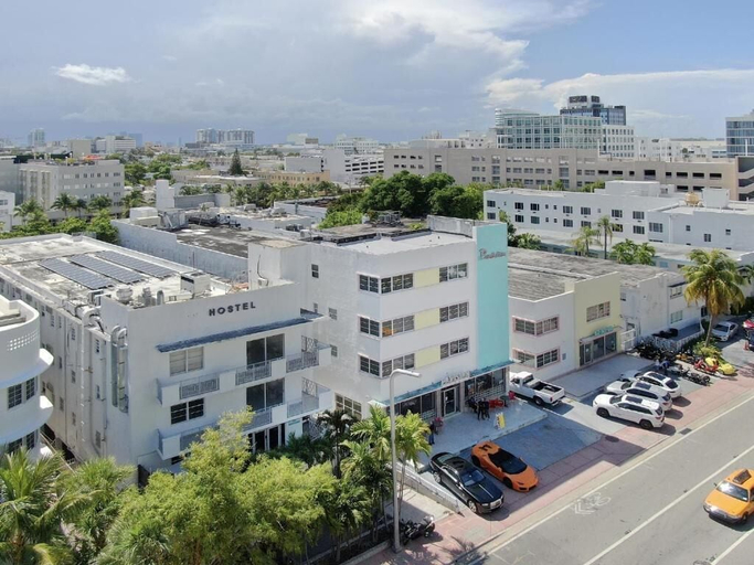 Exterior & Views 2, Ocean Beach Suites, Miami-Dade