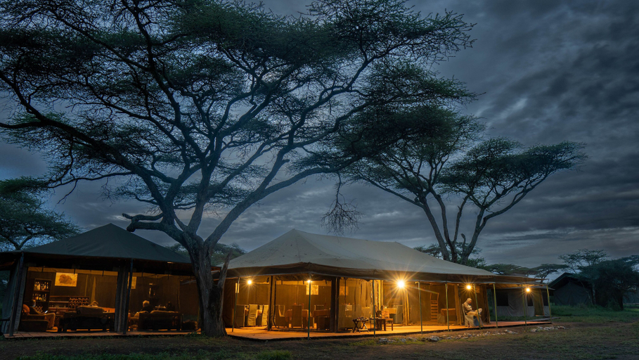 Exterior & Views, Angata Migration Camp, Serengeti