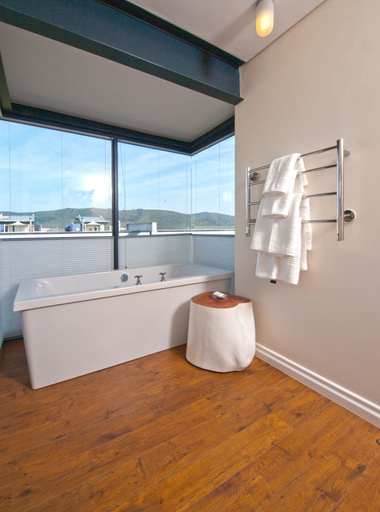 Bathroom 5, Turbine Hotel and Spa, Eden